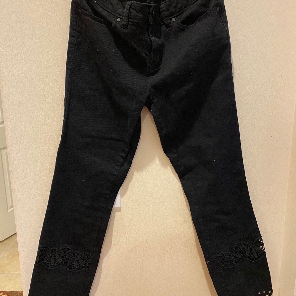Lauren Conrad black crop jeans with crochet and scallop bottom